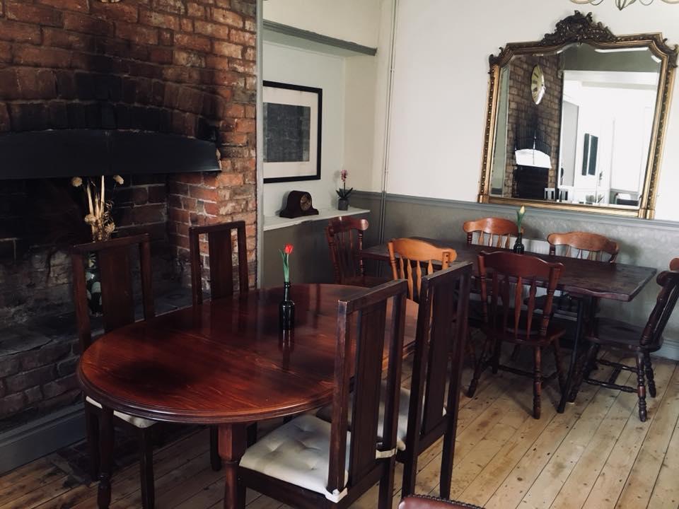 The Cross Keys Hotel Llanymynech Екстер'єр фото